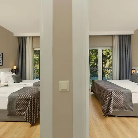 Corendon Playa Kemer Resort Beldibi (Kemer)